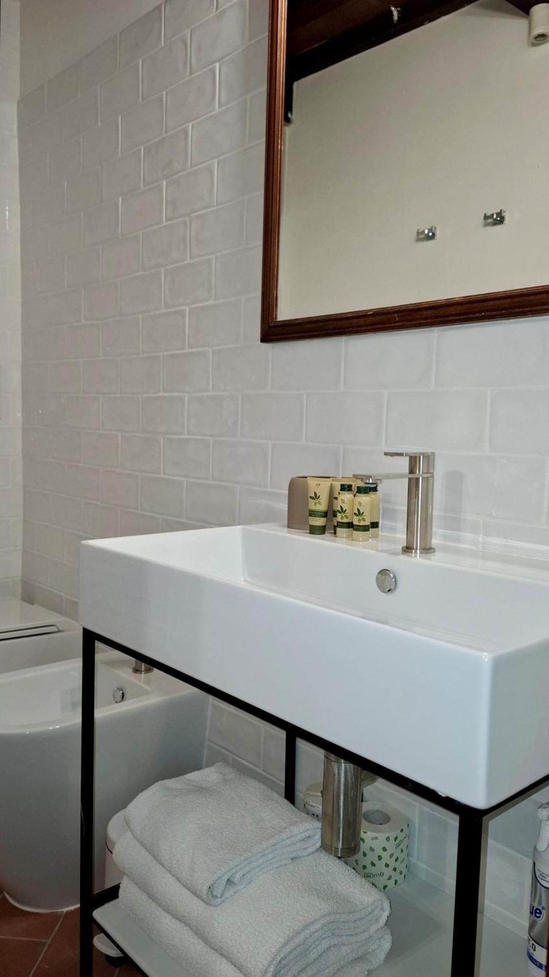 Aurora'S, Renaissance Suite, Historic Apartment, Pivot Location, Few Walks From All, Ac Bedroom Florence Exterior photo